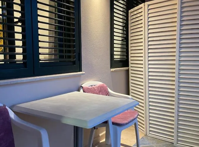 Proper 2 Lägenhet Tirana