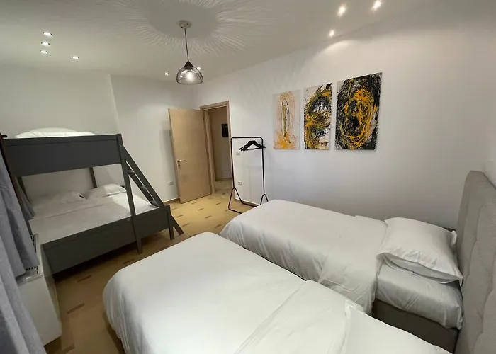 アパート Proper 2