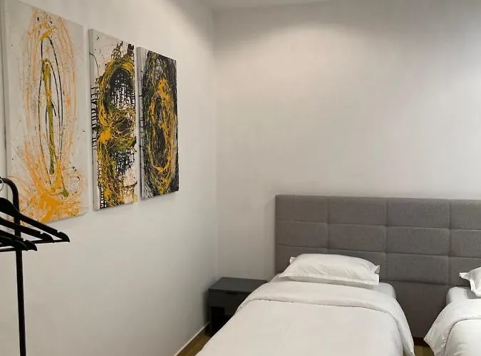 Proper 2 * ティラナ