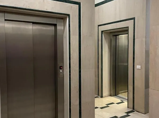 Proper 2 アパート *